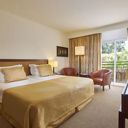 Отель Portobay Falesia 4*