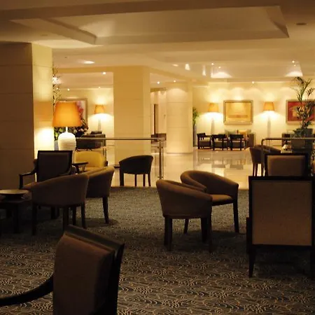 Отель Portobay Falesia Албуфейра