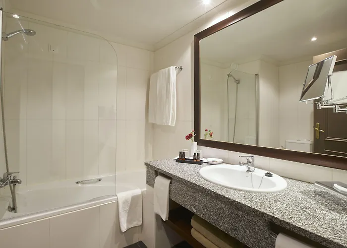 Portobay Falesia Hotel 4*